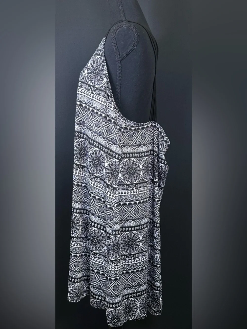 #180-‎ Black & White Patterned Swim Coverup Dress